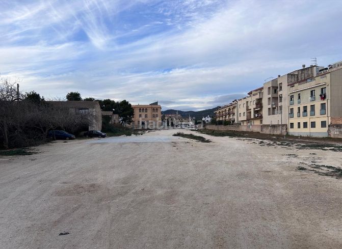 Foto 3680061d-61d0-4f49-95cd-afd65bb5a204. Terreny residencial a Alcanar