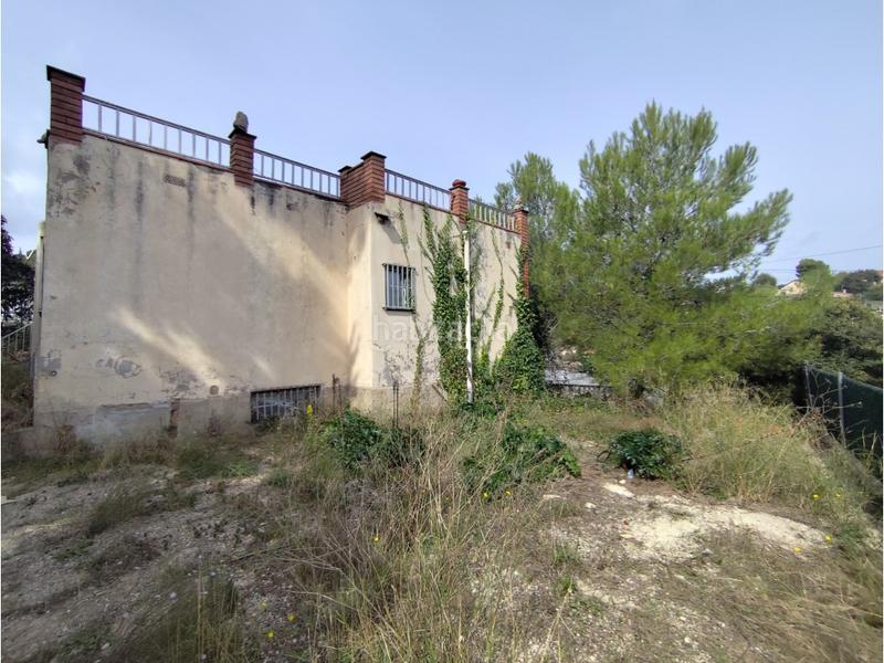 Foto 39c9c0fd-342e-4e36-a211-f6d7fc95d0f7. Casa con parcheggio in Torre de Claramunt (La)