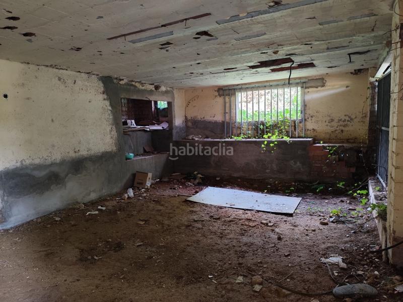 Foto b2a5300b-7074-4e4b-ad14-512ebb579376. Casa con parcheggio in Torre de Claramunt (La)