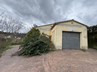 Casa  N/a. Casa 3 habitaciones venta la torre de claramunt