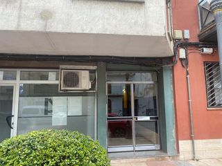 Pis  Avenida catalunya. Piso 4 habitaciones venta gironella