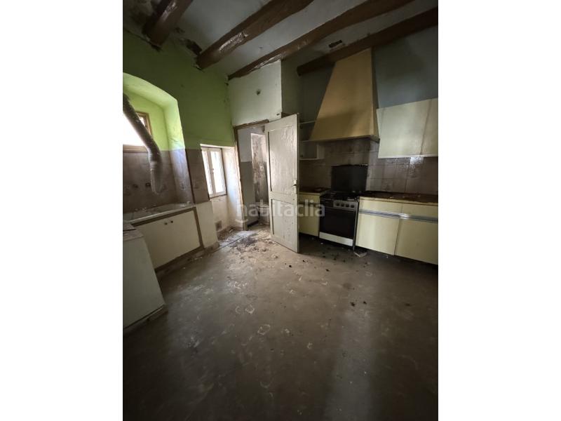 Foto 55a25a9f-f396-4d5f-b9fc-8ee18bd2f07f. Casa  4 habitaciones venta en Santpedor