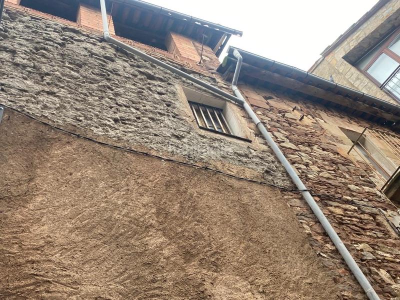 Foto e00ed1c9-796d-4e93-bf66-276d2228eda5. Casa  4 habitaciones venta en Santpedor