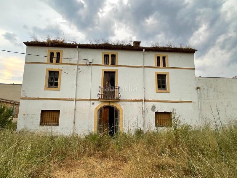 Foto 048783c9-e0d6-42d4-a7e1-72f6c56cc255. Casa finca rústica en venta en Font-rubí