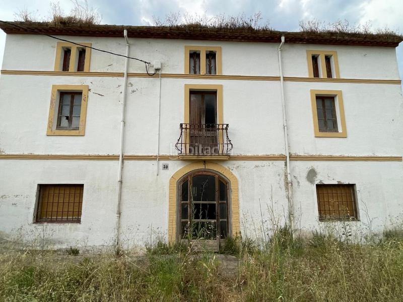 Foto 093bffbe-c5c1-4fdf-9dfb-91b9d4443c64. Casa finca rústica en venta en Font-rubí