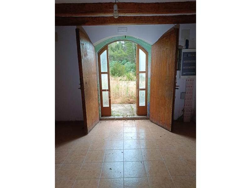 Foto 4682b96d-e521-49ab-bfb5-91e1cb983f8b. Casa finca rústica en venta en Font-rubí