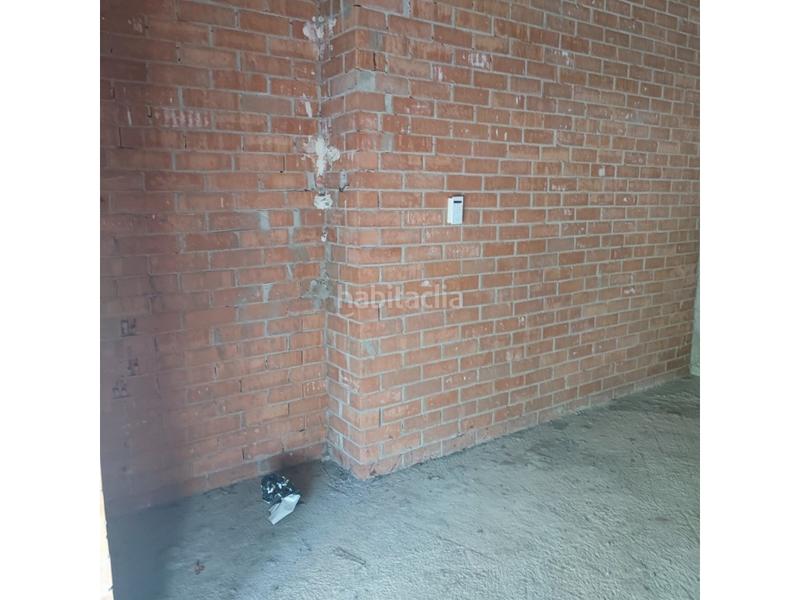 Foto f1c70449-80b7-45f6-a614-270c882268ae. Locale commerciale in La Llàntia Mataró