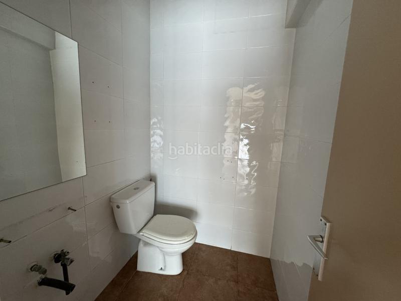 Foto b83254f2-2571-4a3b-8005-4f348fb45c23. Locale commerciale in Sant Fruitós de Bages