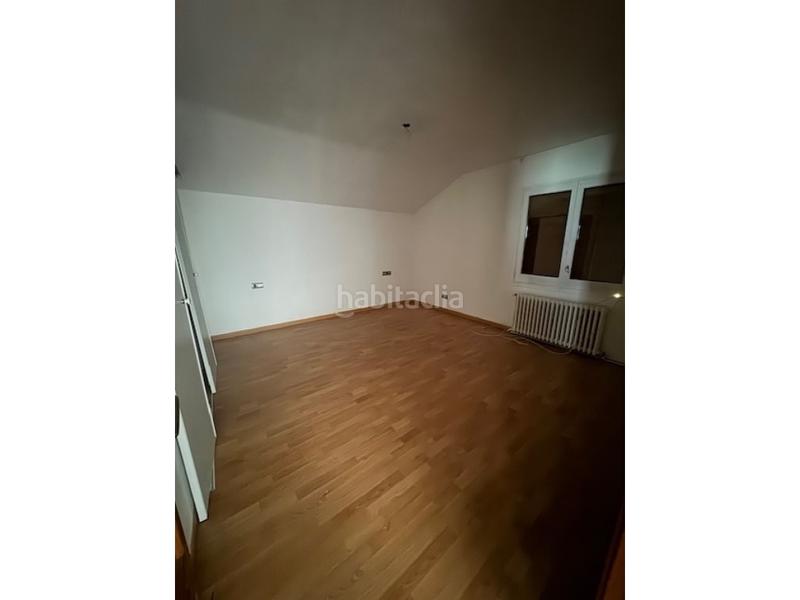 Foto 837966ba-1688-4f10-9a76-772f090cf6e9. Casa con parcheggio in Seva