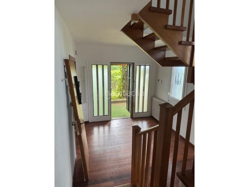 Foto a9daeba2-0517-42d8-9443-d3659b025b25. Casa con parcheggio in Seva