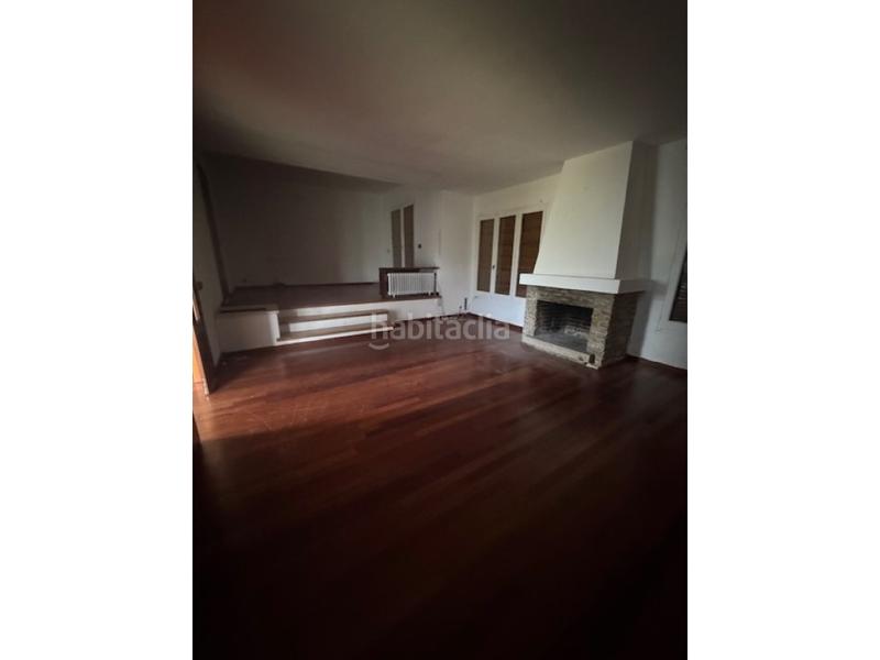 Foto bd611491-52a1-484f-b3dc-7d81af9bc6ed. Casa con parcheggio in Seva