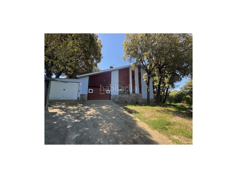 Foto e01cd5c6-53e2-4ed1-8437-c5b0a45effa1. Casa con parcheggio in Seva