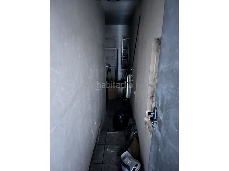 Foto c15cf2d7-e0c1-46c7-b2e8-ea0e81422e72. Edifici a Col·legis Nous Mollet del Vallès