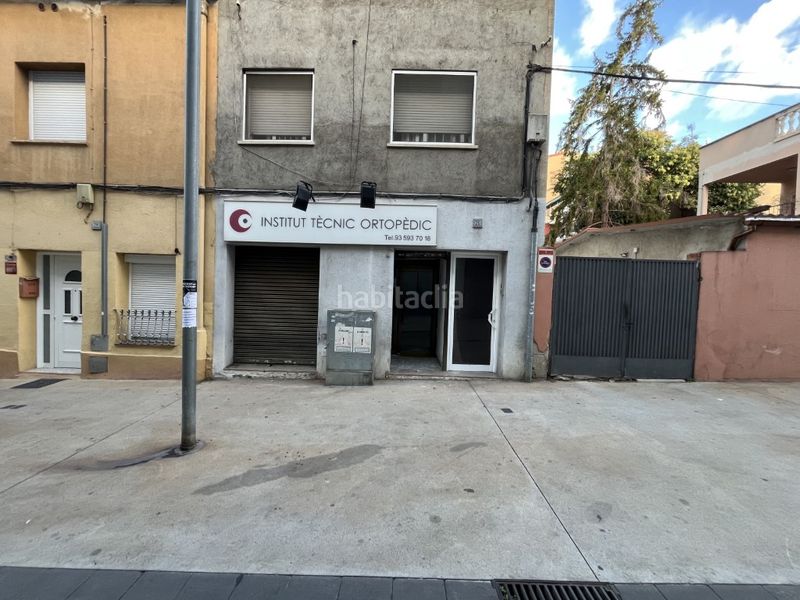 Foto f9a92194-f7ff-4659-94c5-0a6679519ec6. Edifici a Col·legis Nous Mollet del Vallès