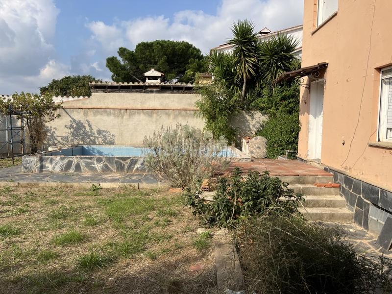 Foto 111e95f6-296e-4321-9438-030590f25743. Casa con parcheggio in Santa Eulàlia de Ronçana