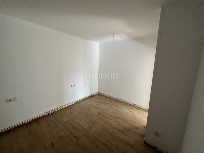 Foto 36fe534a-ca70-44d1-8733-0da75cefae98. Casa con parcheggio in Santa Eulàlia de Ronçana