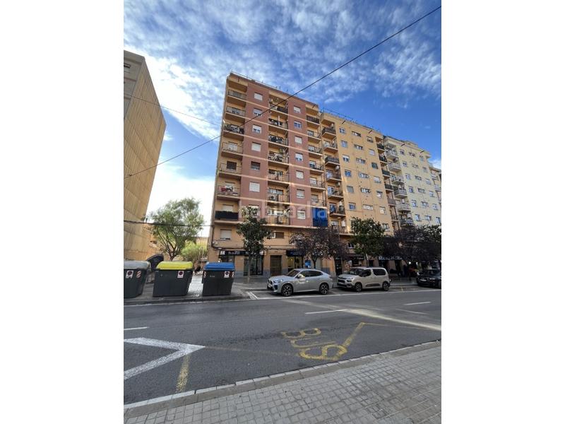 Foto 7e3882b8-b58f-438d-90b3-d2bd22290754. Appartement dans Creu de Barberà Sabadell