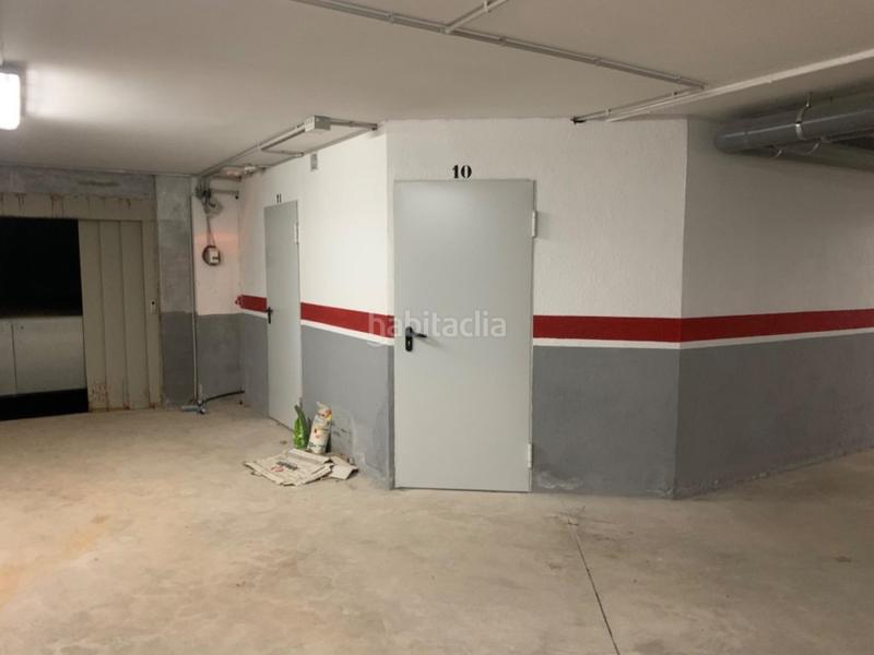 Foto eb502d61-e8c5-4ddf-bb77-1b3a52ea6ec7. Autoparkplatz in Molina (La)