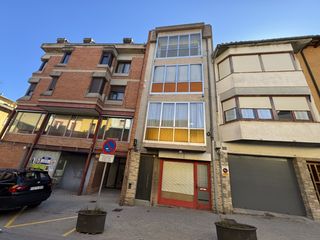Etagenwohnung  Calle major. Piso 3 habitaciones venta tona