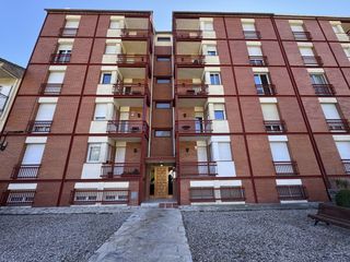 Pis  Carretera sant feliu de codines. Piso alquilado