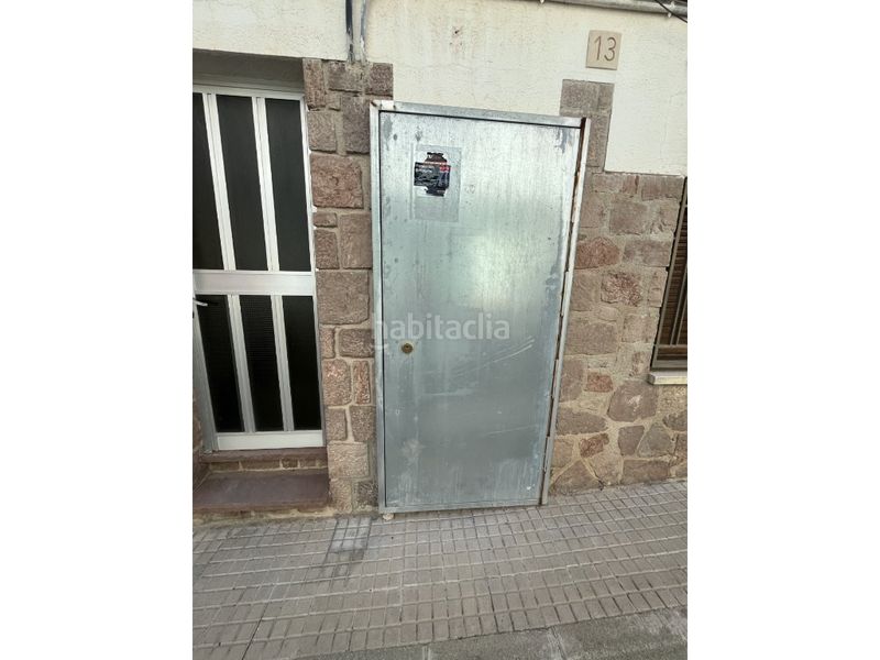 Foto 5c7a9420-7ab9-4068-98ba-5ff27a4bc655. Pis a Sant Feliu de Codines