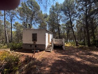 Casa  Diseminados llac foix-castellet. Vivienda castellet i la gornal