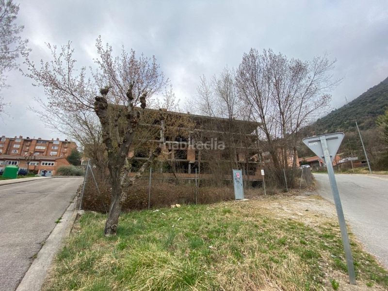 Foto 382c3653-c51e-4d87-bde9-f891cbe7083b. Edifici a Cercs