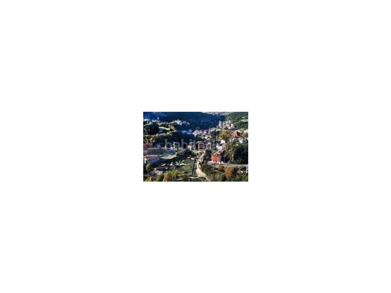 Foto 0a171f94-2c71-4244-81ec-fd9c40ae9486. Aparcament cotxe a Guardiola de Berguedà