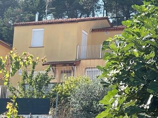 Haus  Calle avet. Casa independiente mediona