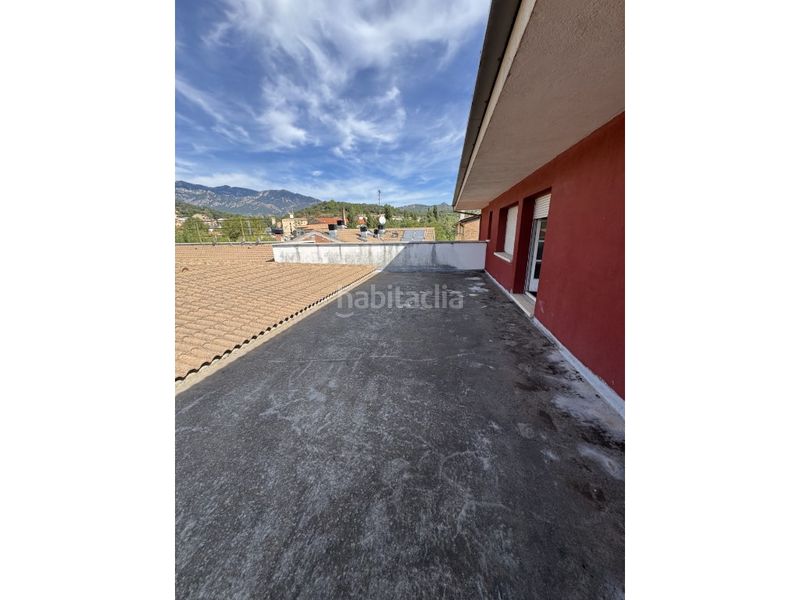 Foto 03022d2b-09dc-4ea7-80ef-bd7154baff83. Edificio  venta en Olvan