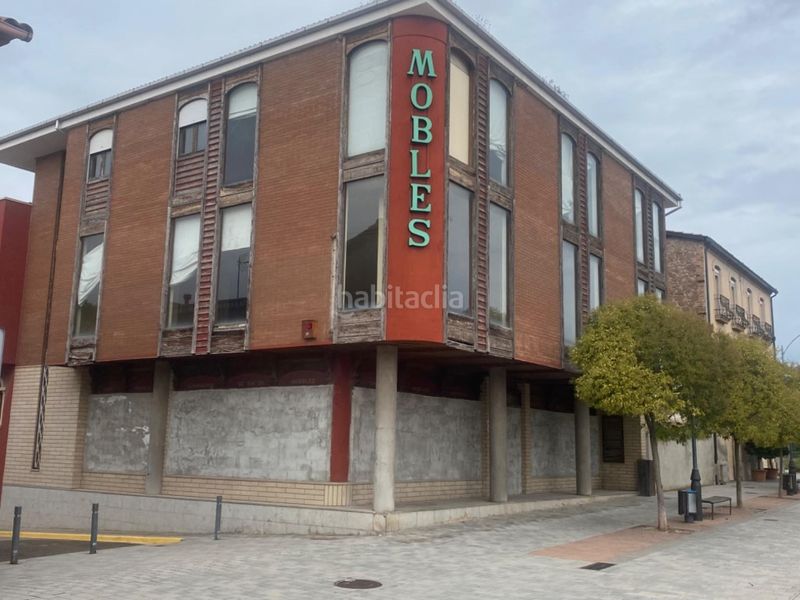 Foto 39bf90b2-03cf-45f3-b258-5f62d07135b6. Edificio  venta en Olvan