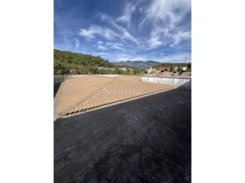 Foto 917a2710-ad31-45ad-91ca-dd57b983eb1c. Edificio  venta en Olvan