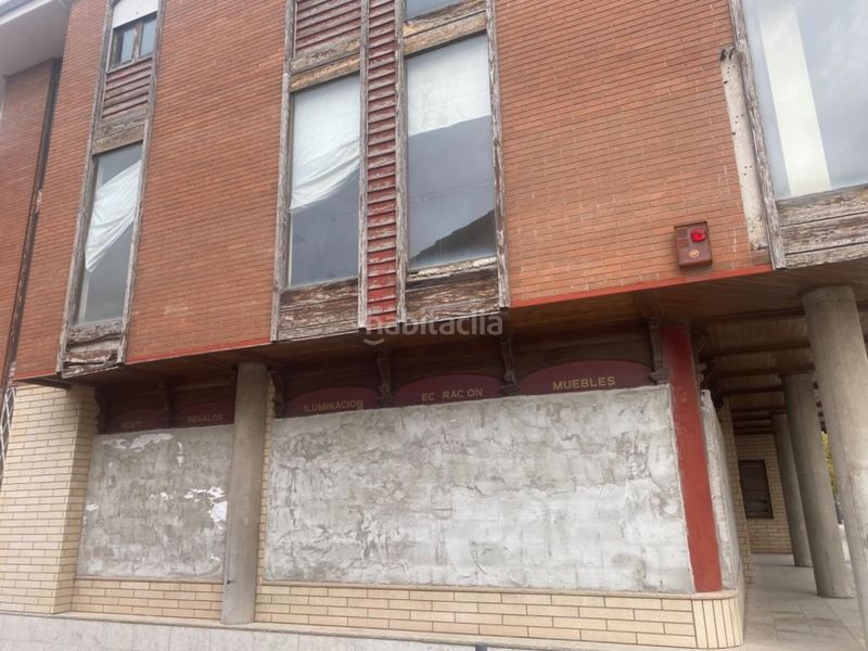 Foto a0b1848b-7c28-47d9-ba0e-b3e195d5ea39. Edificio  venta en Olvan