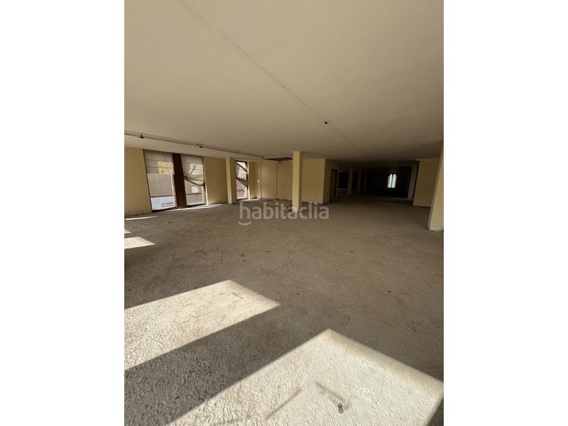 Foto e0fcb323-5b03-4ff4-9a49-cc9cb8f10968. Edificio  venta en Olvan
