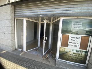 Local commercial  N/a. Avenida lluís companys, 21