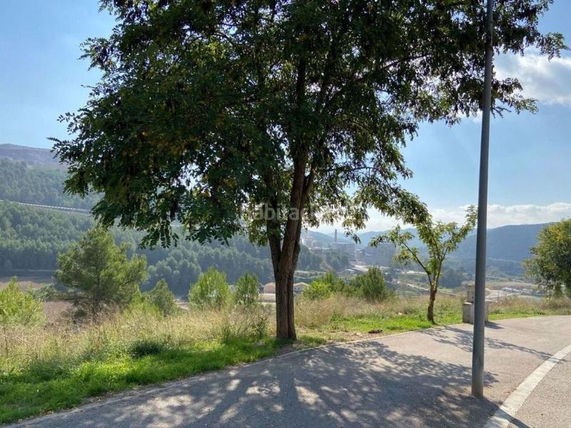 Foto 0a827e9d-55ac-49f3-8a94-b6e9a1f31a6b. Terreno residencial parcela venta en Súria