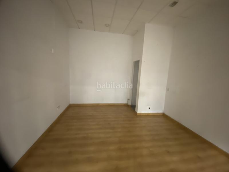 Foto daa46328-d7bd-45c7-977a-127b0e571899. Locale commerciale in Centre - Passeig i Rodalies Manresa