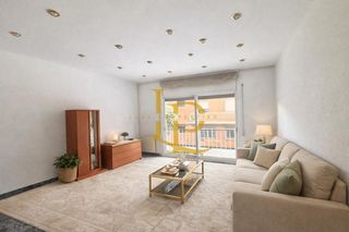 Pis  Carrer del safir. Bonito y acogedor piso de tres habitaciones en can fatjo, rub�