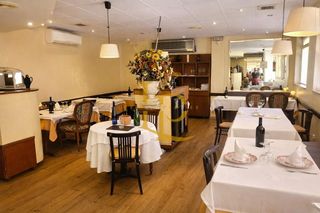 Local Comercial a Sant Andreu de la Barca. Restaurante consolidado en pleno funcionamiento — oportunidad ún