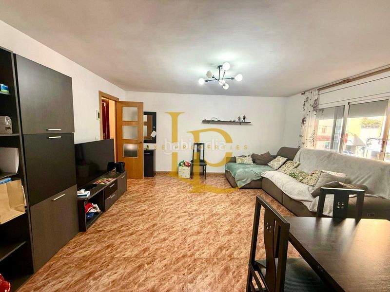 Foto 88be4fa5-a0ad-48c7-a87e-5250c902c51d. Pis amb calefacció a Progrés Rubí