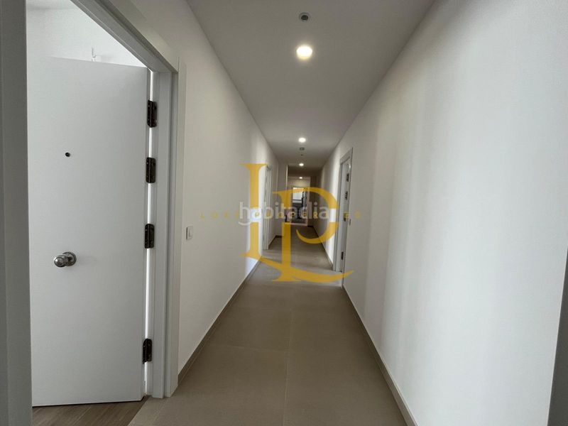 Foto e0abb888-f4b4-467d-8880-9970e53b4e6a. Dúplex amb calefacció a La Cogullada Terrassa