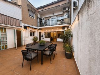 Casa in La Serreta. Amplio piso de 4 habitaciones con gran terraza en rubi