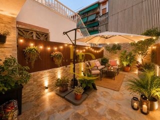 Casa adossada a Can Fatjó-Sant Jordi Park-Plana del Castell. Fantastica casa adosada con amplia terraza y balcón en venta en