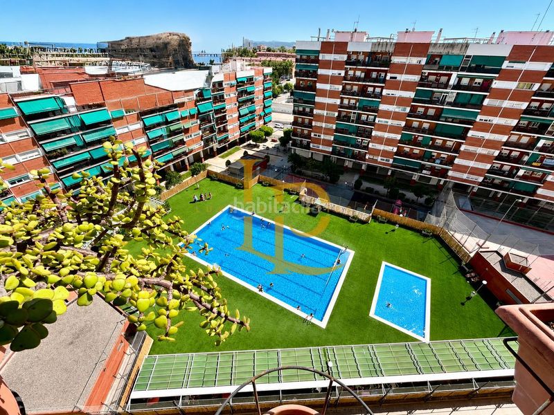Foto 1e141e7c-34ff-4fed-a8e2-165cf38521b9. Pis amb calefacció aparcament piscina a Concòrdia Sabadell