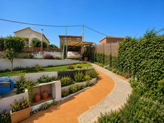 Residential Plot in Els Avets-Can Serrafossà-Ximelis. Ideal terreno residencial en venta en la calle garrotxa, rubí