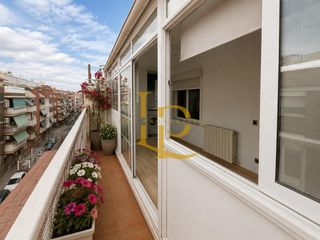 Attique à Marianao. Ático reformado en venta en sant boi de llobregat
