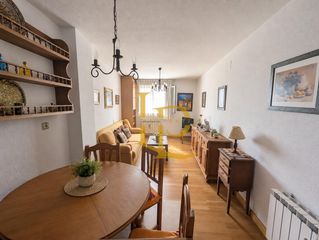 Appartamento in Navas del Marqués (Las). Piso en venta en el centro de las navas del marqués – ávila