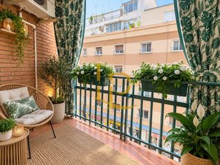 Etagenwohnung in Carrer El·lipse