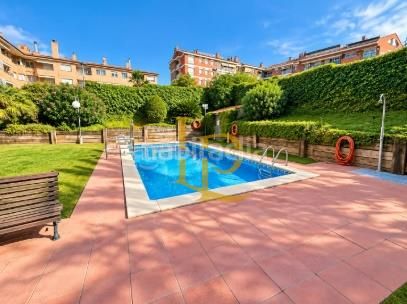 Foto 609ea0c7-d953-424a-8567-4e23e2fc660d. Pis amb calefacció piscina a Ca n´Alzamora Rubí