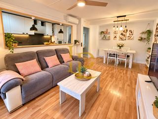 Appartamento  Carrer de ciudad de mendoza. Preciosa vivienda en planta baja con terraza, garaje y piscina
